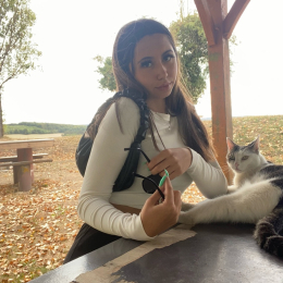 Illana profile