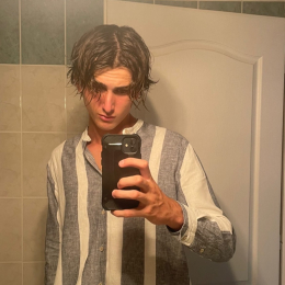 Hadrien profile