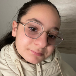 Anais profile
