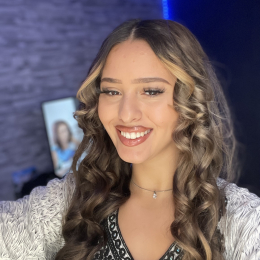 Kenza profile