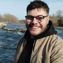 Romain profile