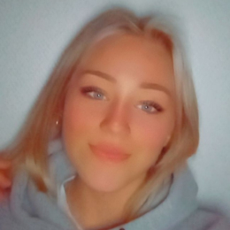 Anna-margaux profile