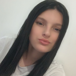 Carole profile