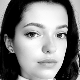 Charlotte profile