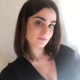 Hélène profile