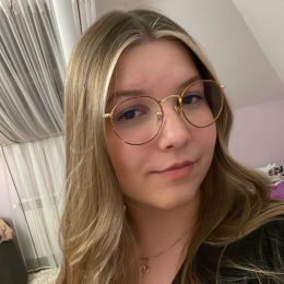 Emilie profile