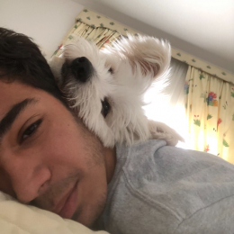 Elie profile