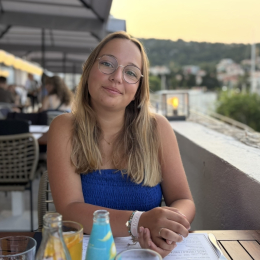 Loralie profile