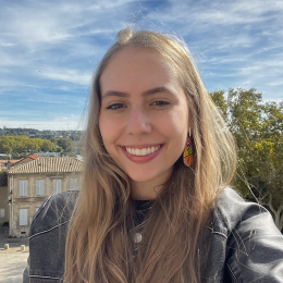 Laura profile