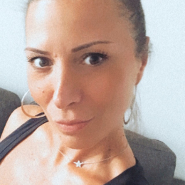 Caroline profile