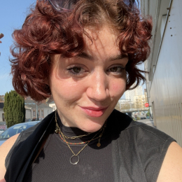 Cléo profile