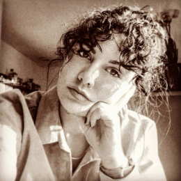 Margaux profile