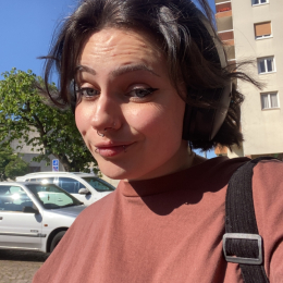 Emilie profile