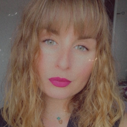 Zoé profile