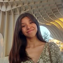 Andrea profile