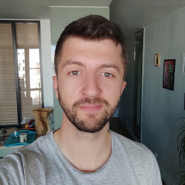 Nicolas profile