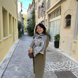 Hélène profile