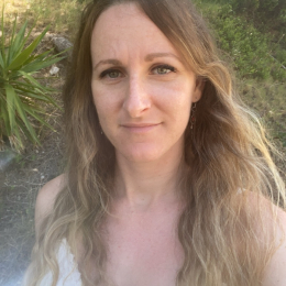 Céline profile