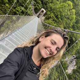 Blandine profile