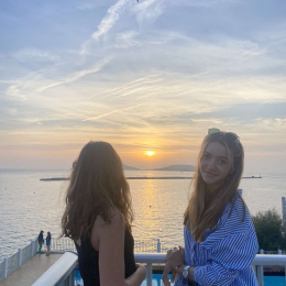 Chloé profile