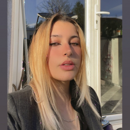Estelle profile