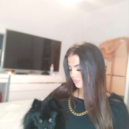 Chahinaz profile