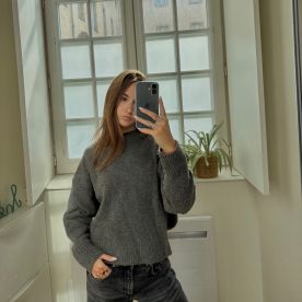 Lou
