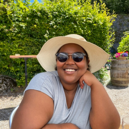 Carole profile