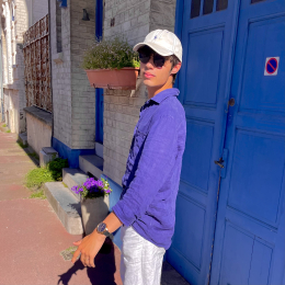 Romain profile