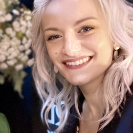 Céline profile