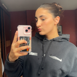 Naomie profile