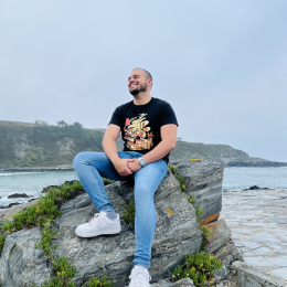 Alejandro profile