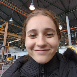 Yaël profile