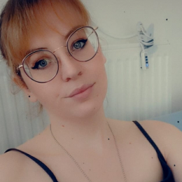 Laura profile