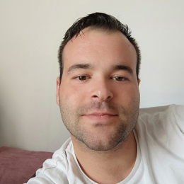 Nicolas profile