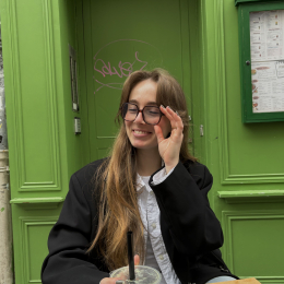 Zoe profile