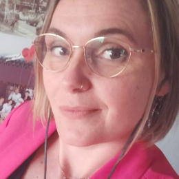 émilie profile