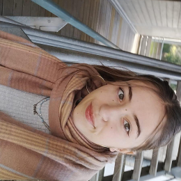 Lily profile