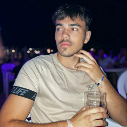 Théo profile