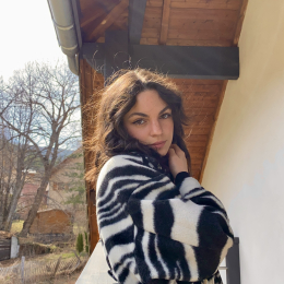 Lysia profile