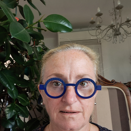 Marie hélène profile