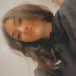 Chloé profile