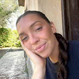 Lea profile