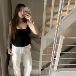 Elya profile
