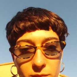Caroline profile