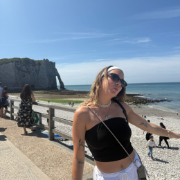 Léa profile