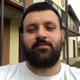 Klaus e prada profile