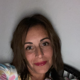 Christelle profile