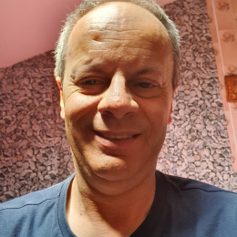 Hervé profile