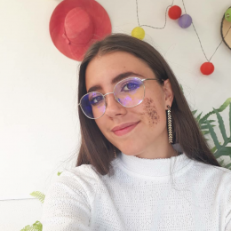 Laurine profile